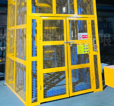 敦煌货梯可以安装在室外吗